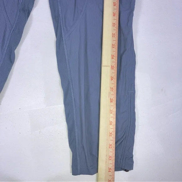Lululemon Dance Studio Mid-Rise Full Length Jogger Light Blue Women's Size 4 Gym - Picture 8 of 16
